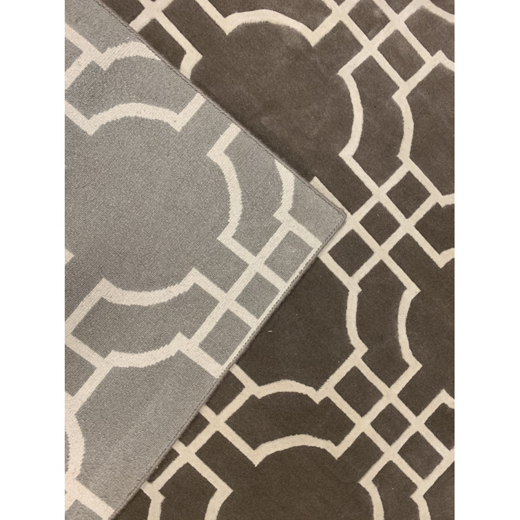 Lavender Oriental Carpets Olympic Collection Taupe/Cream Modern Area